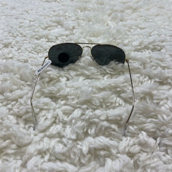 Ray Ban Classic Aviator Black & Gold Sunglasses - Picture 8 of 9